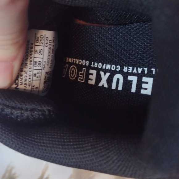 UNDER armour charged pursuit 2 shoes size 8 - Picture 3 of 4